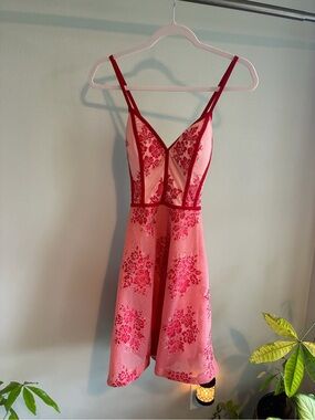 Entry Size Medium Pink Floral Fit & Flare Dress